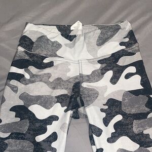 Altar Ego leggings
